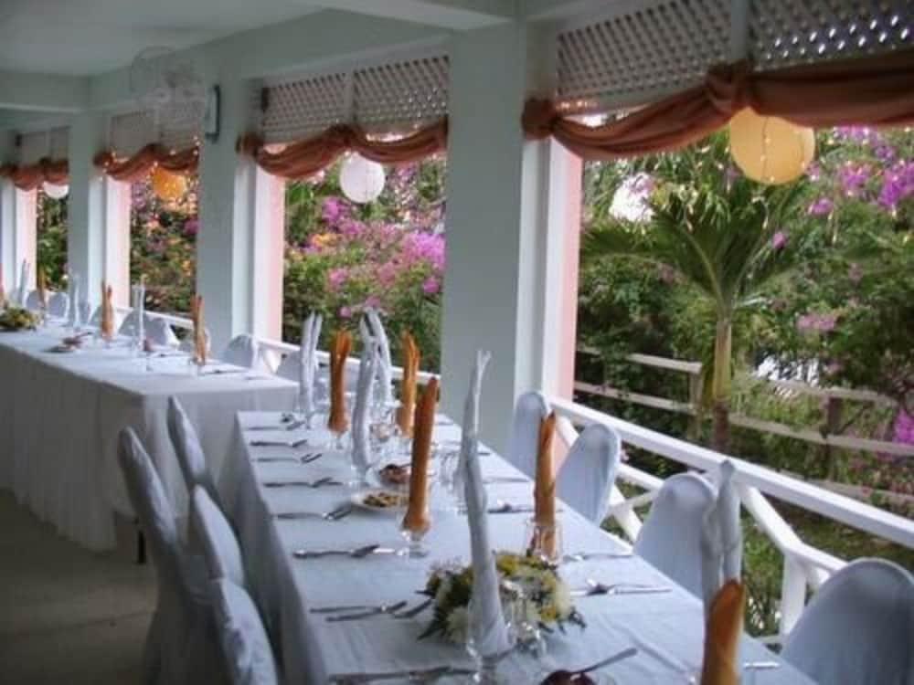Treasure Beach Hotel Εξωτερικό φωτογραφία